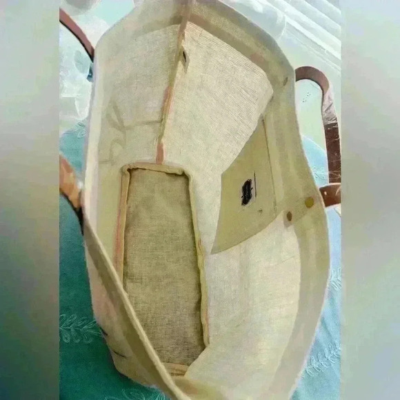 👰 NWT Large  Silver Sequence Bride Tote with leather brown handles - Picture 3 of 6